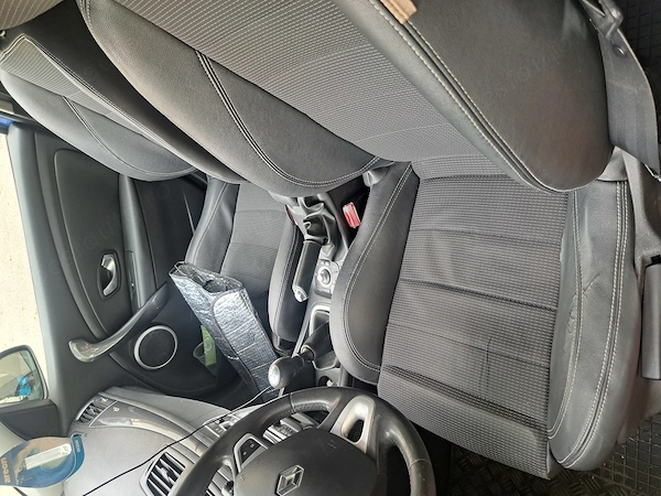 RENAULT Megane 2010 — imagine 5