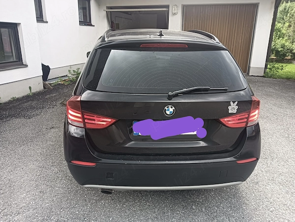 Vând BMW X1 S Drive 2011