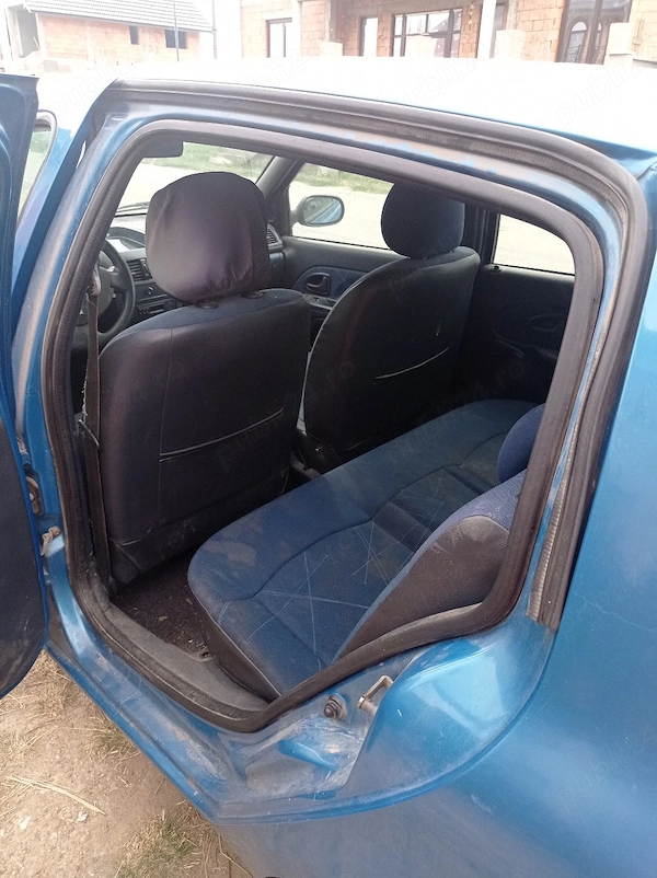 RENAULT 4