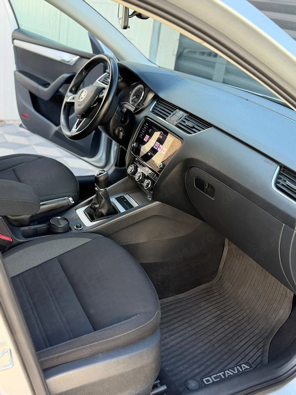 SKODA Octavia 2020 — imagine 7
