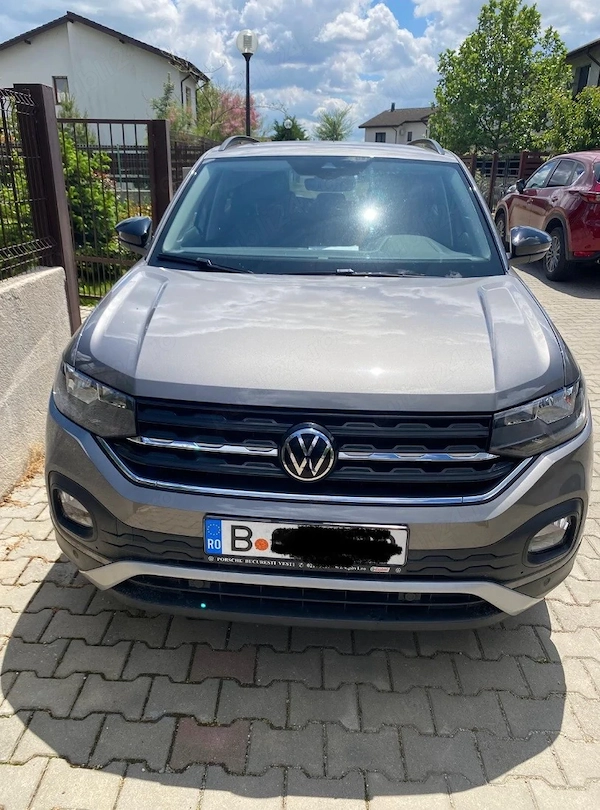 VOLKSWAGEN T-Cross