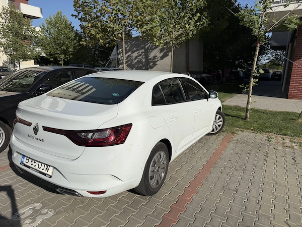 RENAULT Megane 2025 — imagine 2