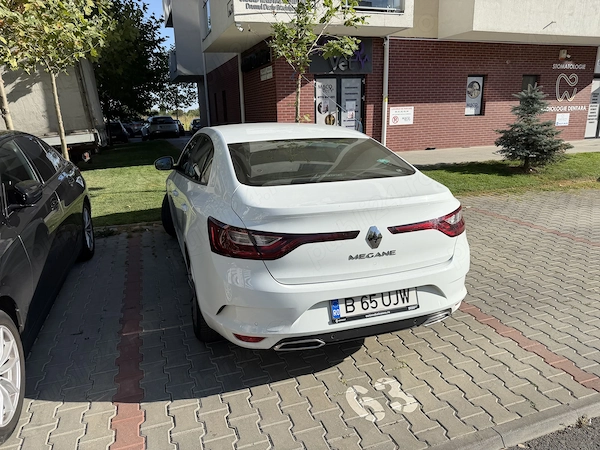 RENAULT Megane 2025 — imagine 3