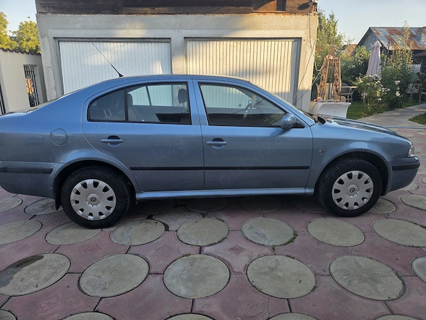 SKODA Octavia 2010 — imagine 6