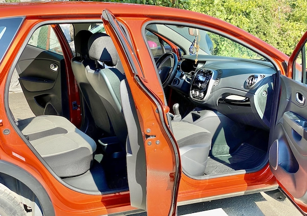 RENAULT Captur 2015 — imagine 13