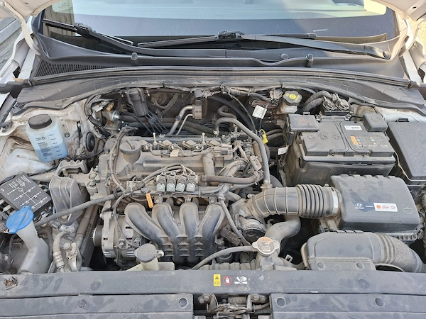 HYUNDAI i30 2020 — imagine 10