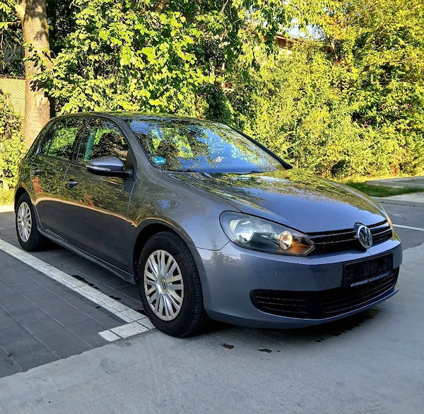 VOLKSWAGEN Golf 2010 — imagine 2