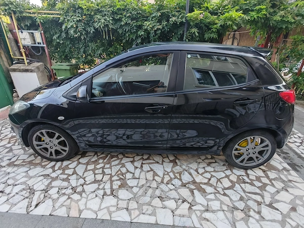 MAZDA 2 2009 — imagine 16