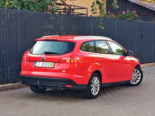 FORD Focus 2015 — imagine 3
