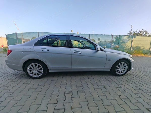 MERCEDES-BENZ C-Class 2011 — imagine 5