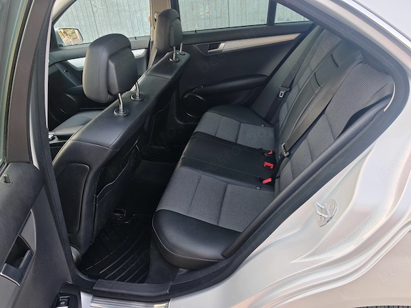 MERCEDES-BENZ C-Class 2011 — imagine 7