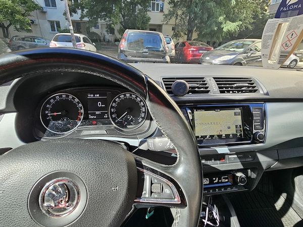 SKODA Fabia 2016 — imagine 5