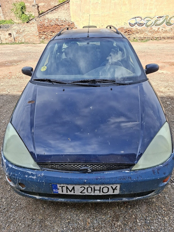 FORD Focus 2000 — imagine 3