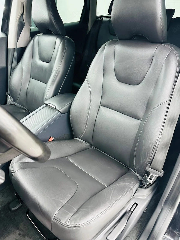 VOLVO XC60 2016 — imagine 12