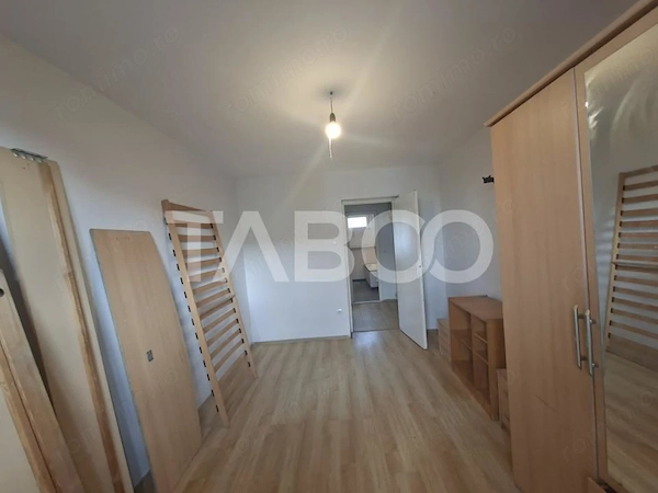 Apartment de vanzare 2 camere si balcon Cedonia Mihai Viteazul — fotografia 3