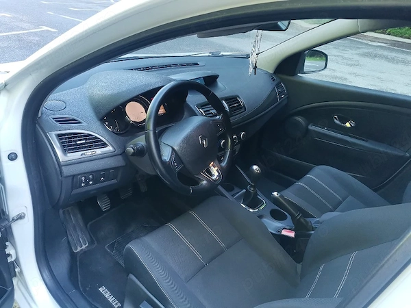 RENAULT Megane 2014 — imagine 2