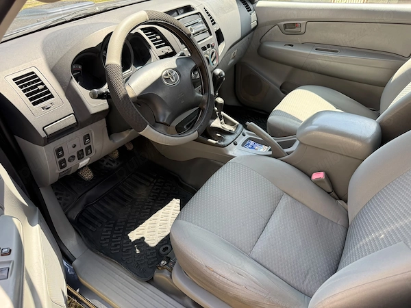 TOYOTA Hilux 2010 — imagine 6