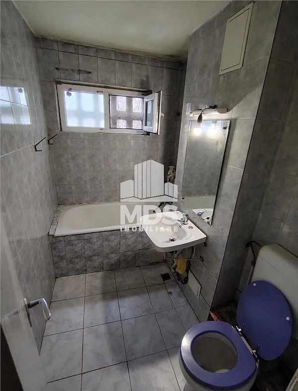 2 camere etaj 1 cu centrala propie, aproape de Mall — fotografia 3