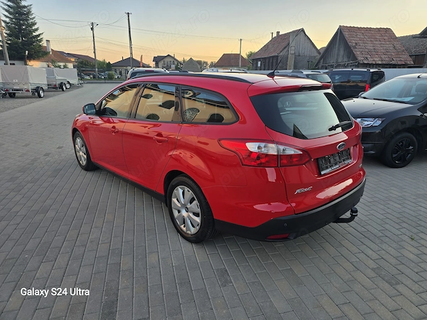 FORD Focus 2014 — imagine 3