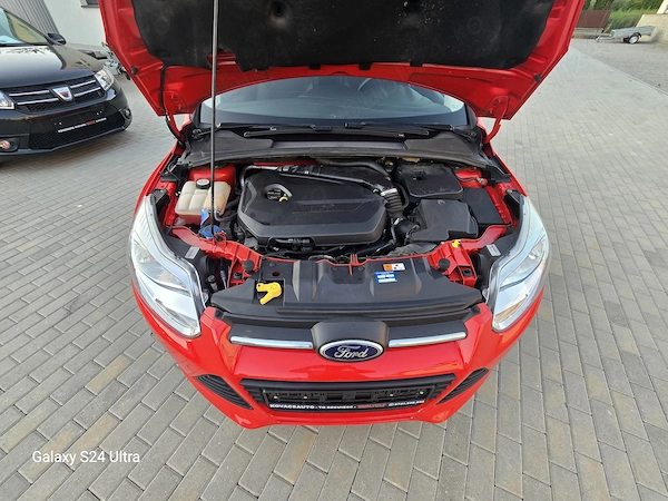 FORD Focus 2014 — imagine 5