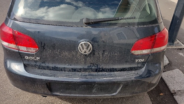 VOLKSWAGEN Golf 2010 — imagine 2