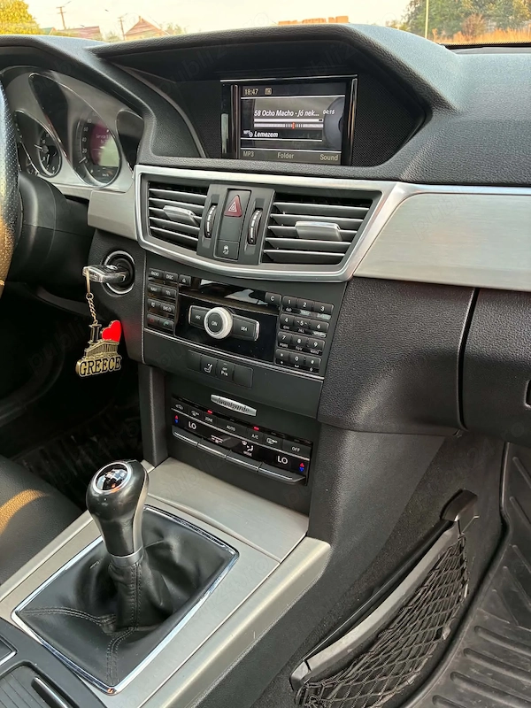 MERCEDES-BENZ E-Class 2009 — imagine 5