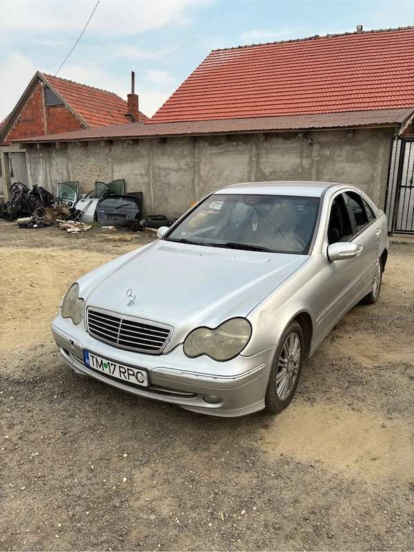 MERCEDES-BENZ E-Class 2003 — imagine 5