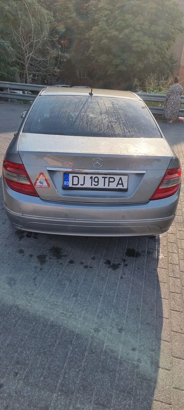 MERCEDES-BENZ C-Class 2010 — imagine 3