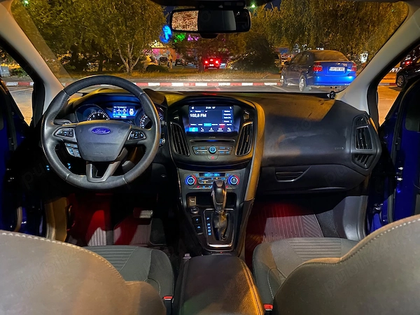 FORD Focus 2018 — imagine 3
