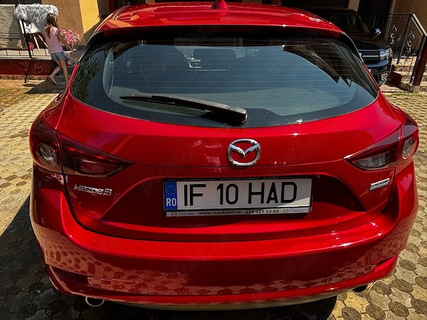 MAZDA 3 2017 — imagine 5