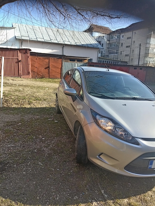 FORD Fiesta 2011 — imagine 3