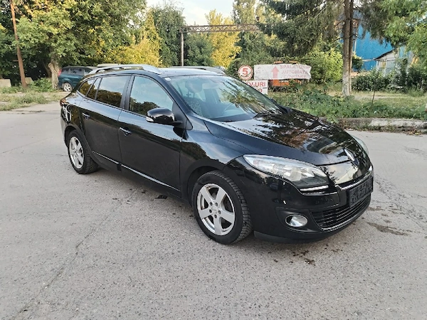 RENAULT Megane 2013 — imagine 3