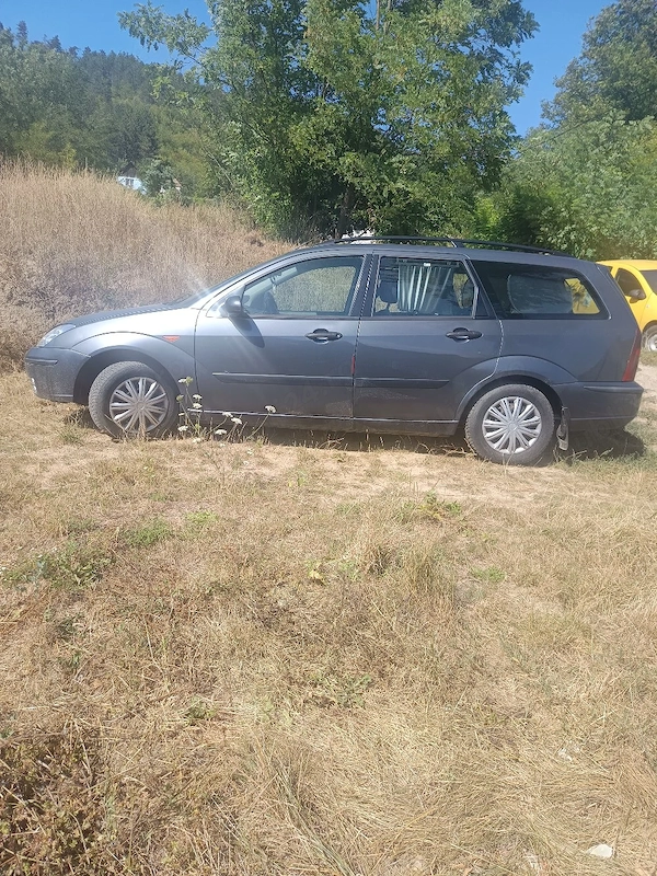 FORD Focus 2003 — imagine 5