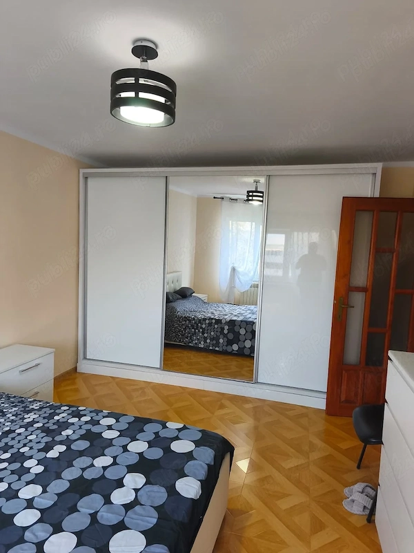 Apartament 4 camere complet mobilat — fotografia 3