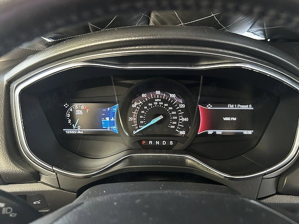 FORD Fusion 2016 — imagine 10