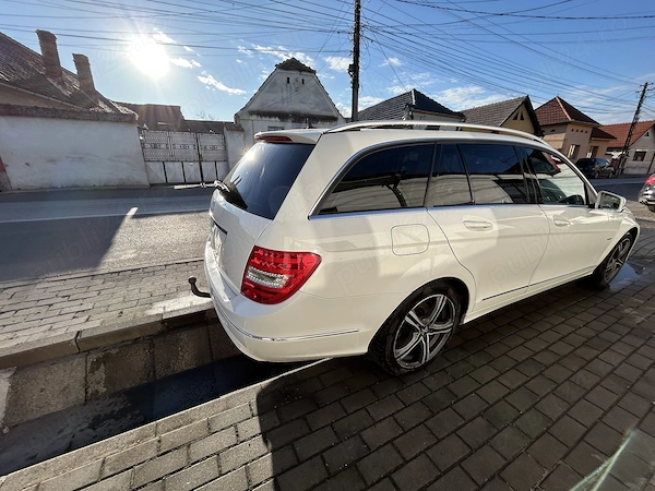 MERCEDES-BENZ C-Class 2011 — imagine 5