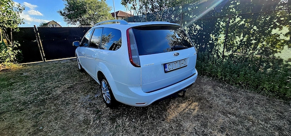 FORD Focus 2010 — imagine 3