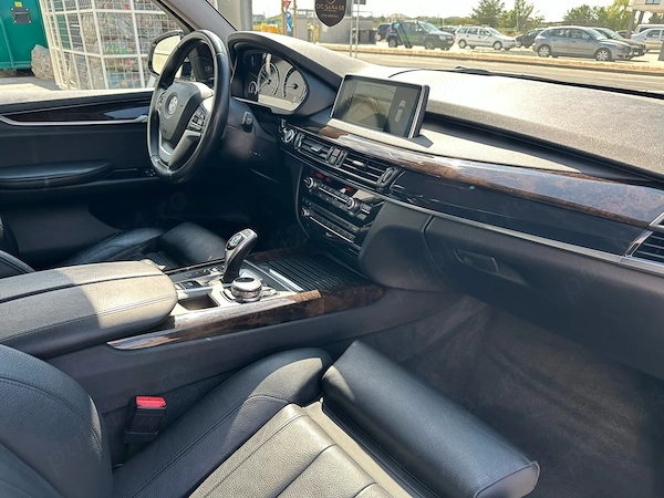 BMW X Series (Generic) 2016 — imagine 4