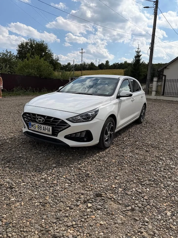 Hyundai i30 highway 1.5 mpi 2021