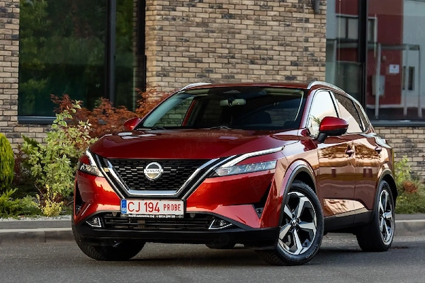 Nissan Qashqai 1.3 Mhev 158CP, Benzină 4X4 AUTOMAT !!! Edițion 2023 !!!