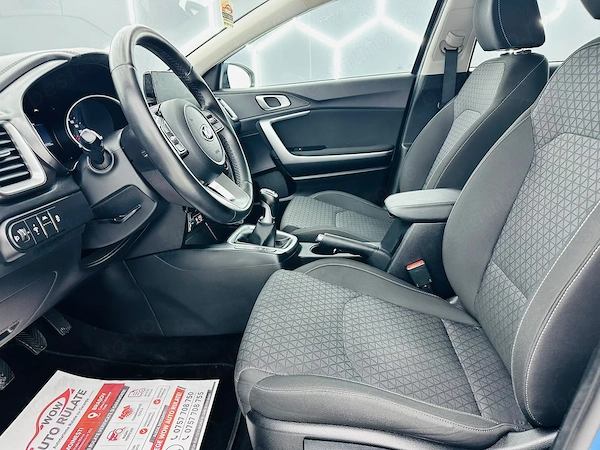 KIA Ceed 2019 — imagine 11