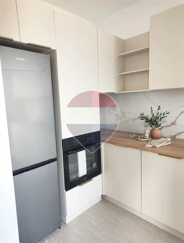Apartament 2 camere · 55 mp · Răsărit de Soare · Vedere parc · Etaj 4 — fotografia 3
