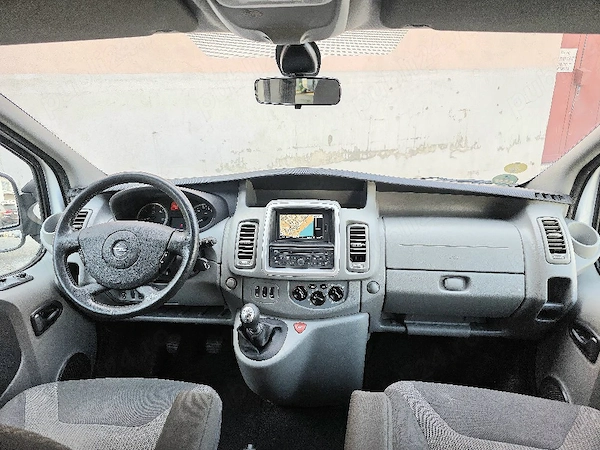 OPEL Vivaro 2015 — imagine 6