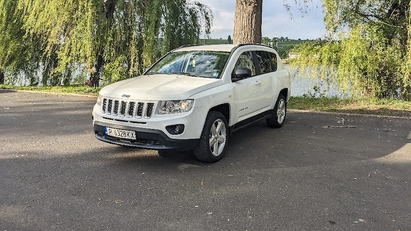 JEEP Compass 2010 — imagine 3