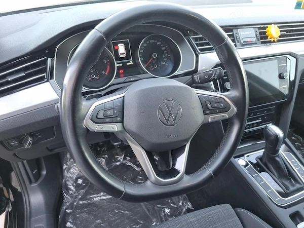 VOLKSWAGEN Passat 2022 — imagine 4