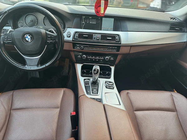 BMW 5 Series 2011 — imagine 9