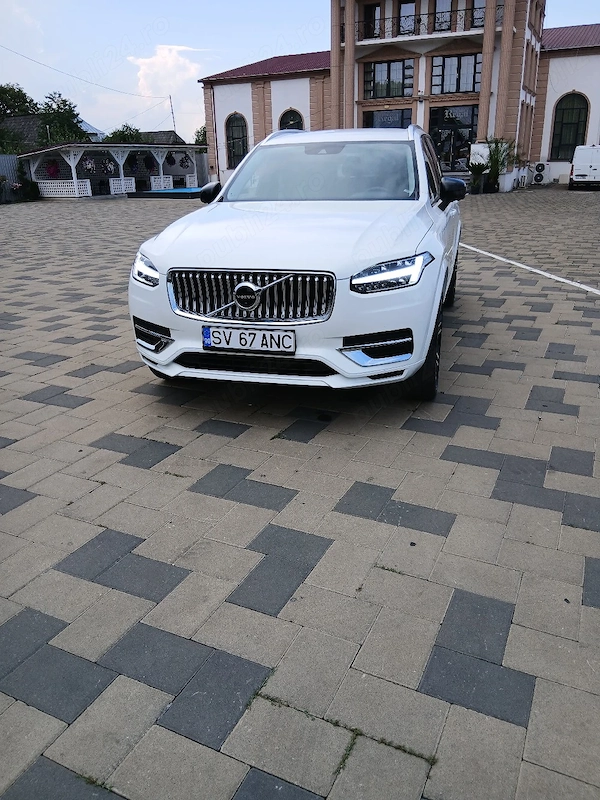 VOLVO XC90 2022 — imagine 5
