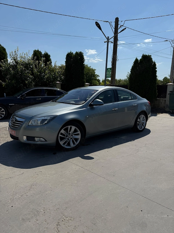 OPEL Insignia