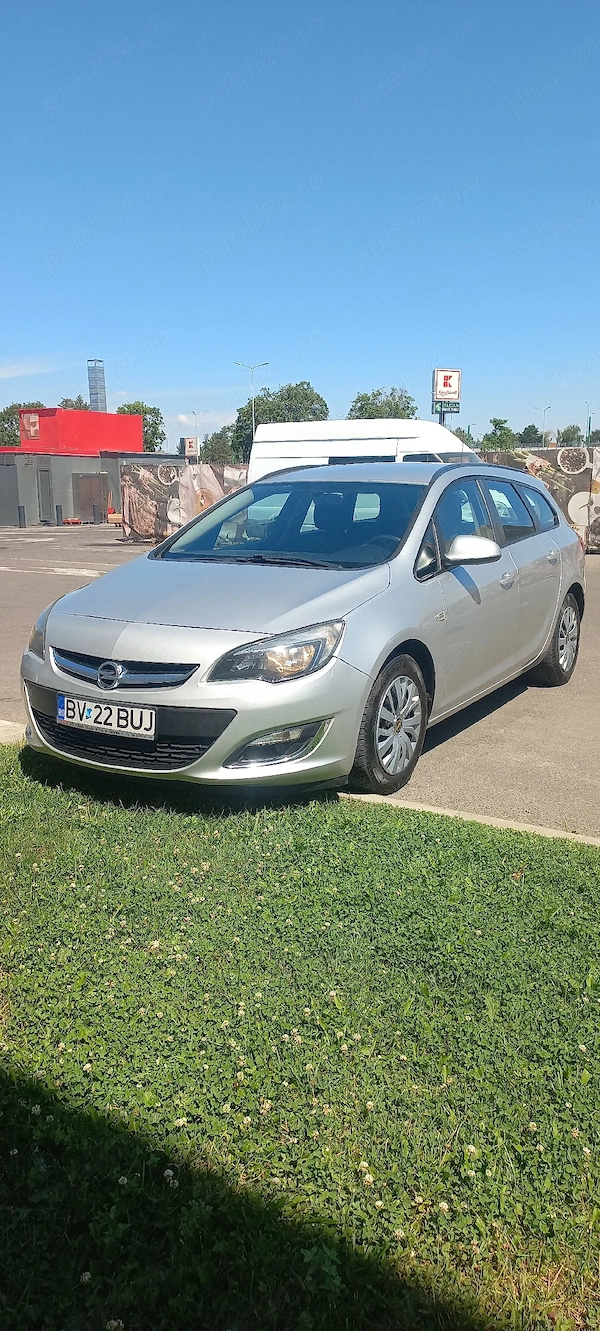 OPEL Astra 2013 — imagine 5