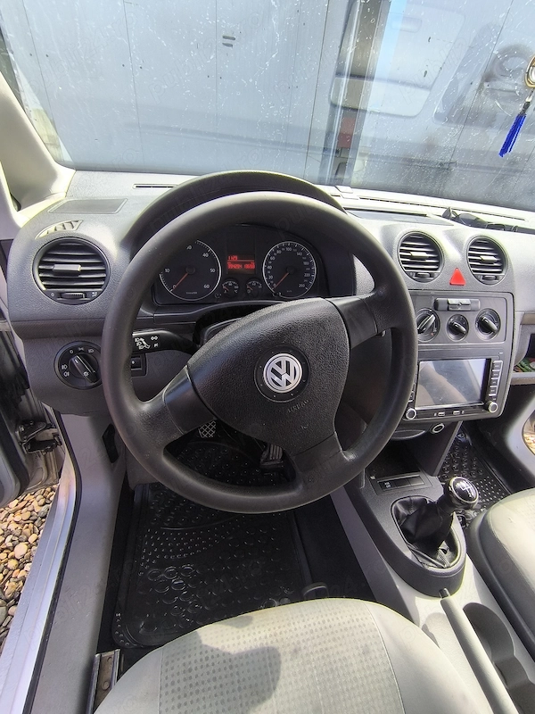 VOLKSWAGEN Caddy 2009 — imagine 3